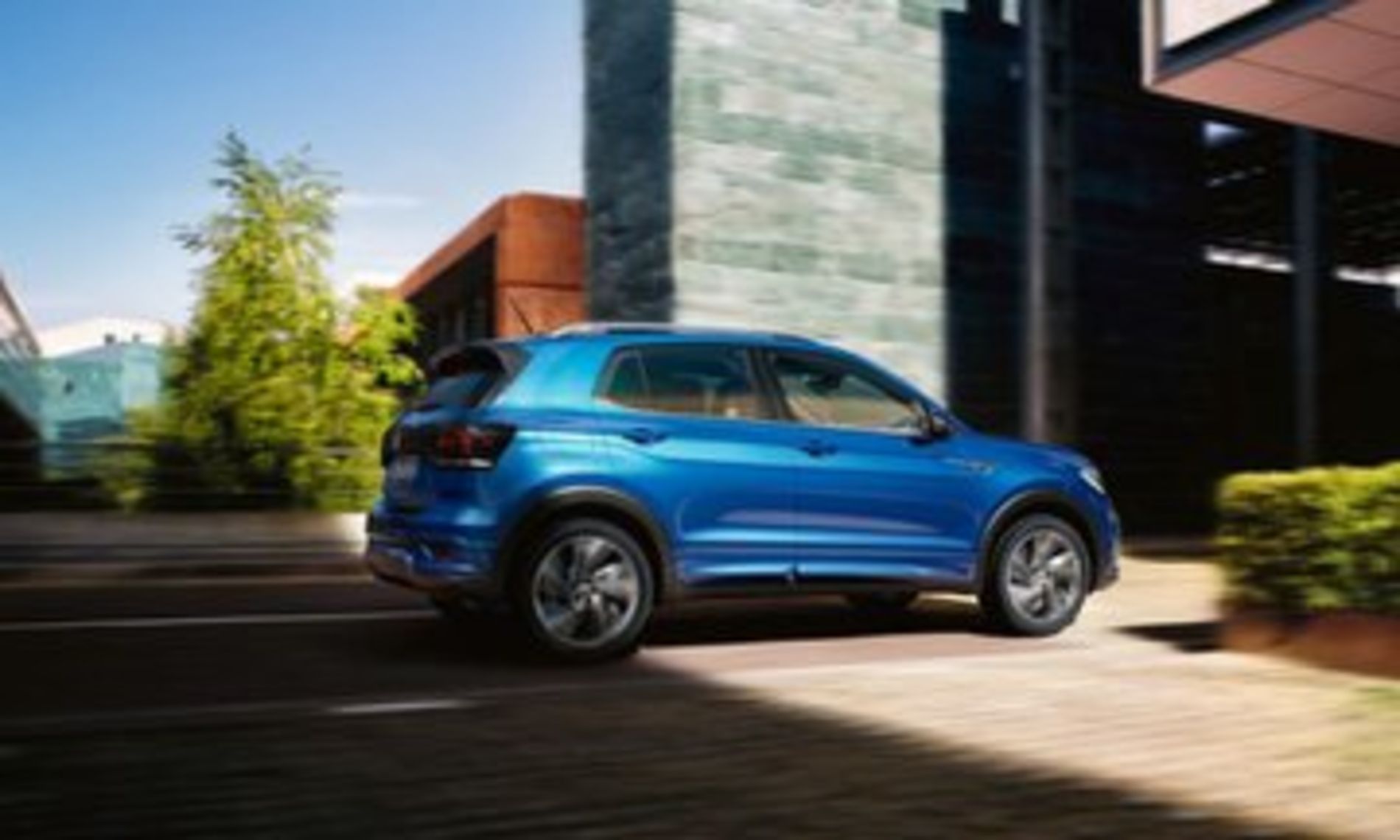 Nuova Volkswagen T-Cross Sport - Autosani