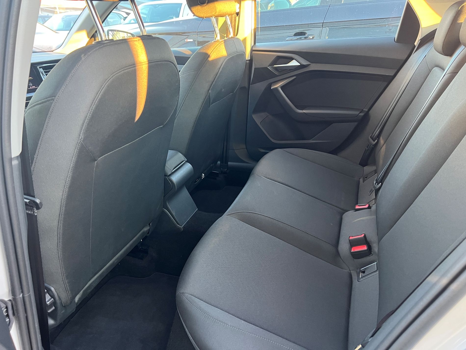 A1 Sportback 25 1.0 tfsi Business - Autosani