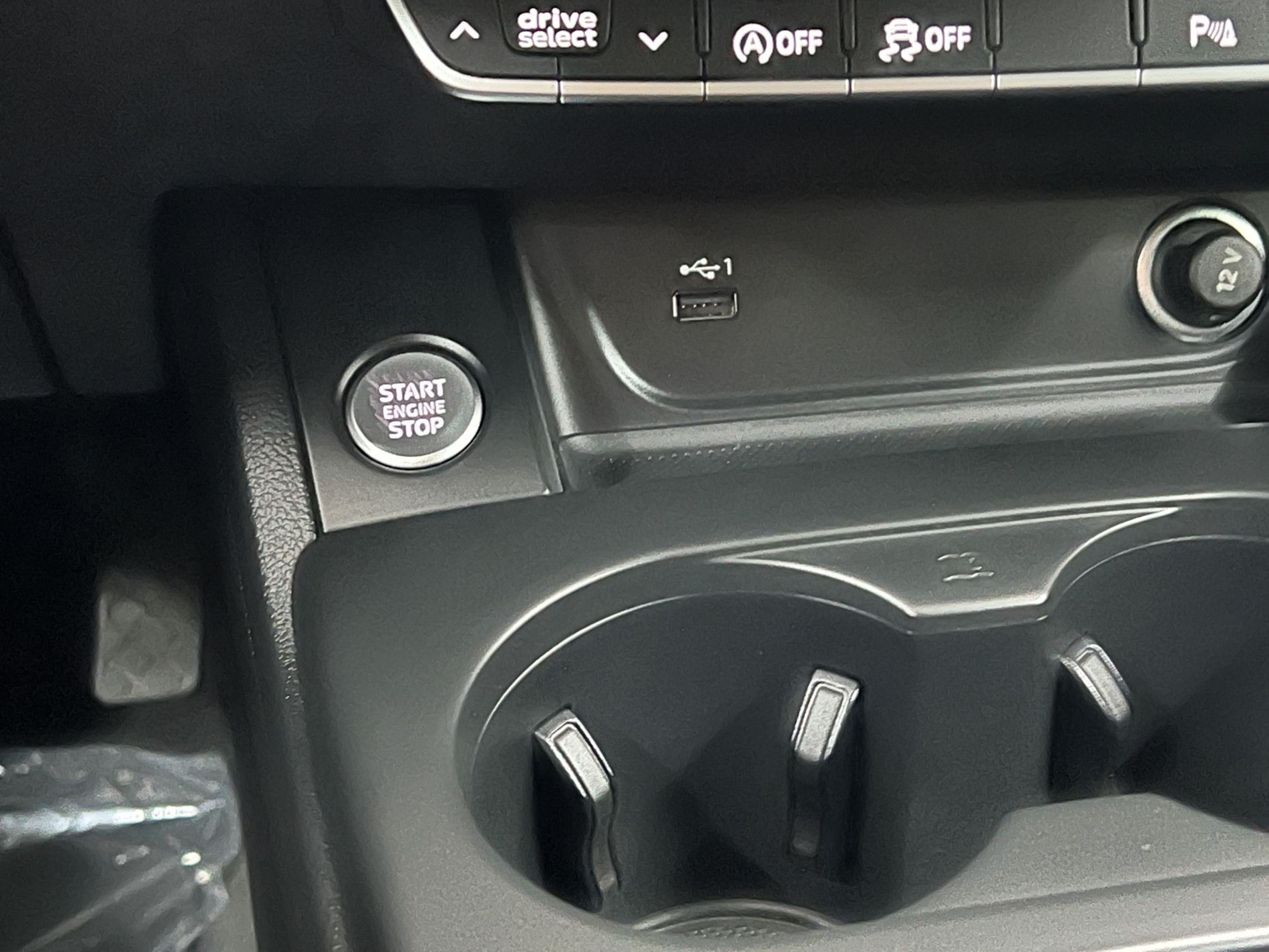 A4 Allroad 40 2.0 tdi mhev Business quattro 204cv s-tronic - Autosani