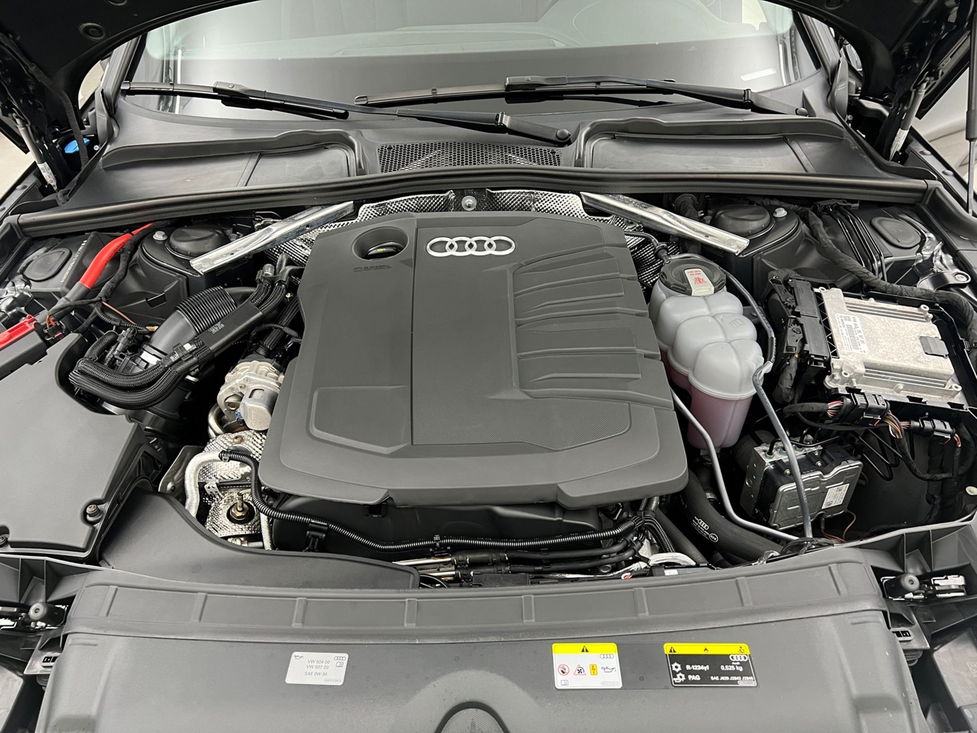 A4 Avant 40 2.0 tdi mhev Business 204cv s-tronic - Autosani