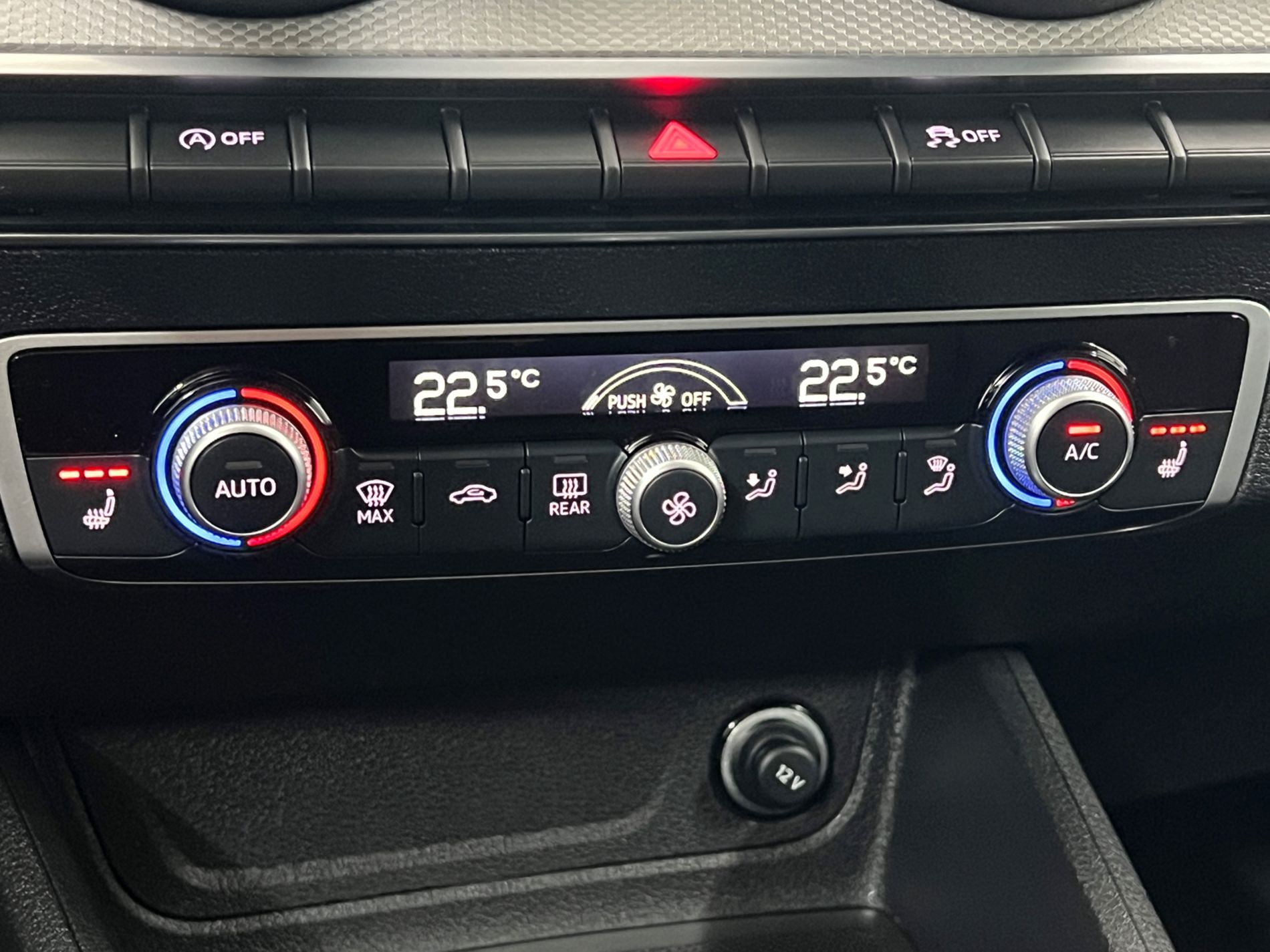 Audi Q2 35 2.0 tdi Admired Advanced s-tronic   - Autosani