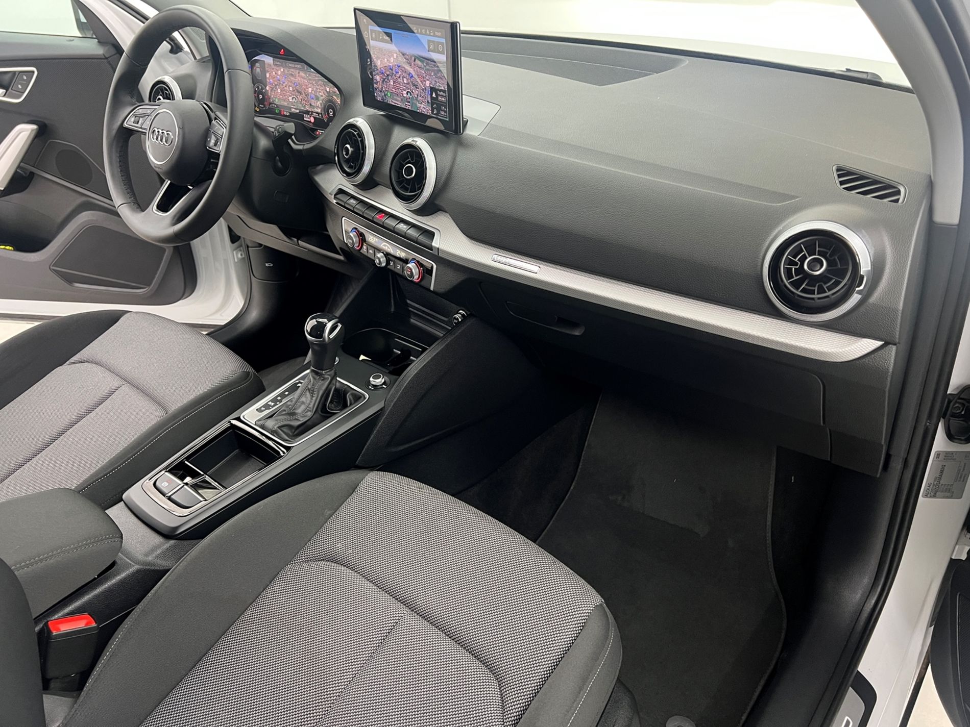 Q2 35 2.0 tdi S line edition s-tronic - Autosani