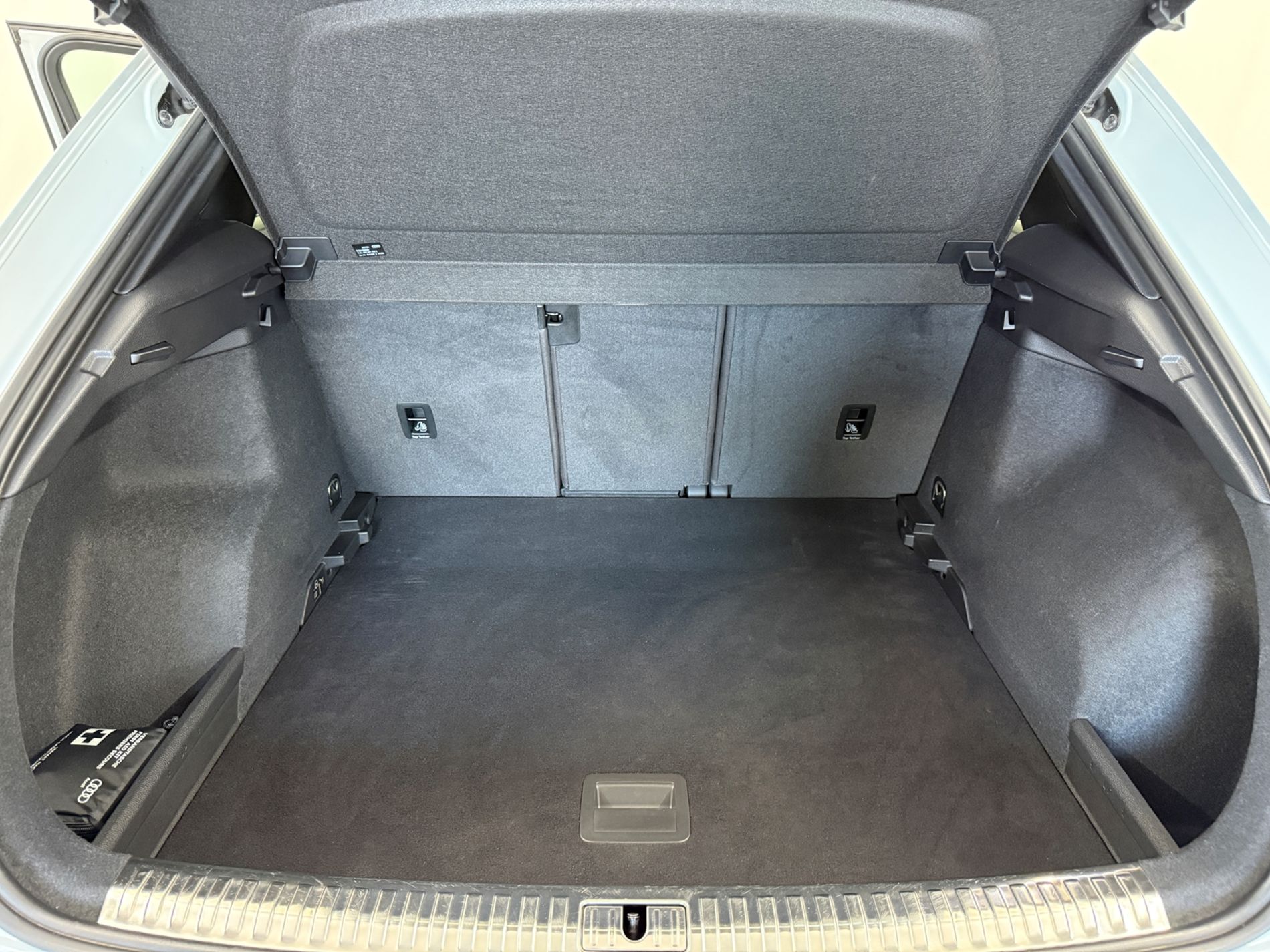 Q3 40 2.0 tdi S line edition quattro 200cv s-tronic - Autosani