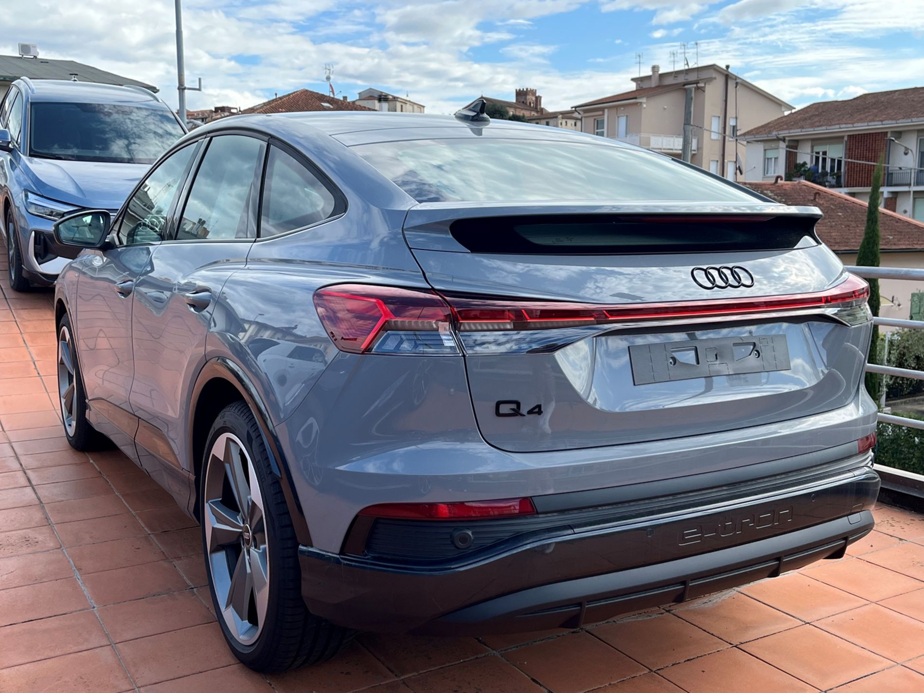 Q4 Sportback e-tron 45 S line edition - Autosani