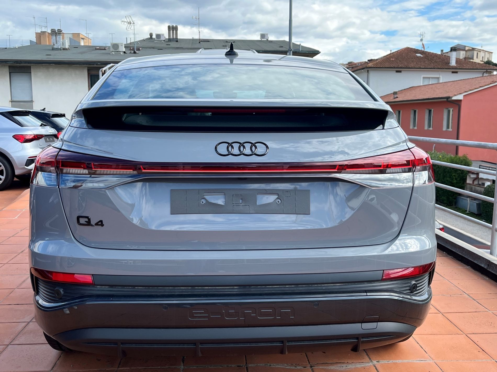 Q4 Sportback e-tron 45 S line edition - Autosani