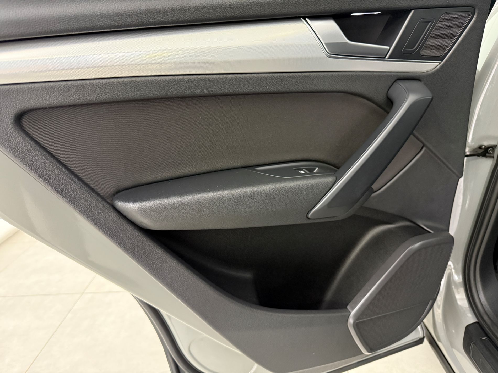 Q5 40 2.0 tdi Business Sport quattro 190cv s-tronic - Autosani