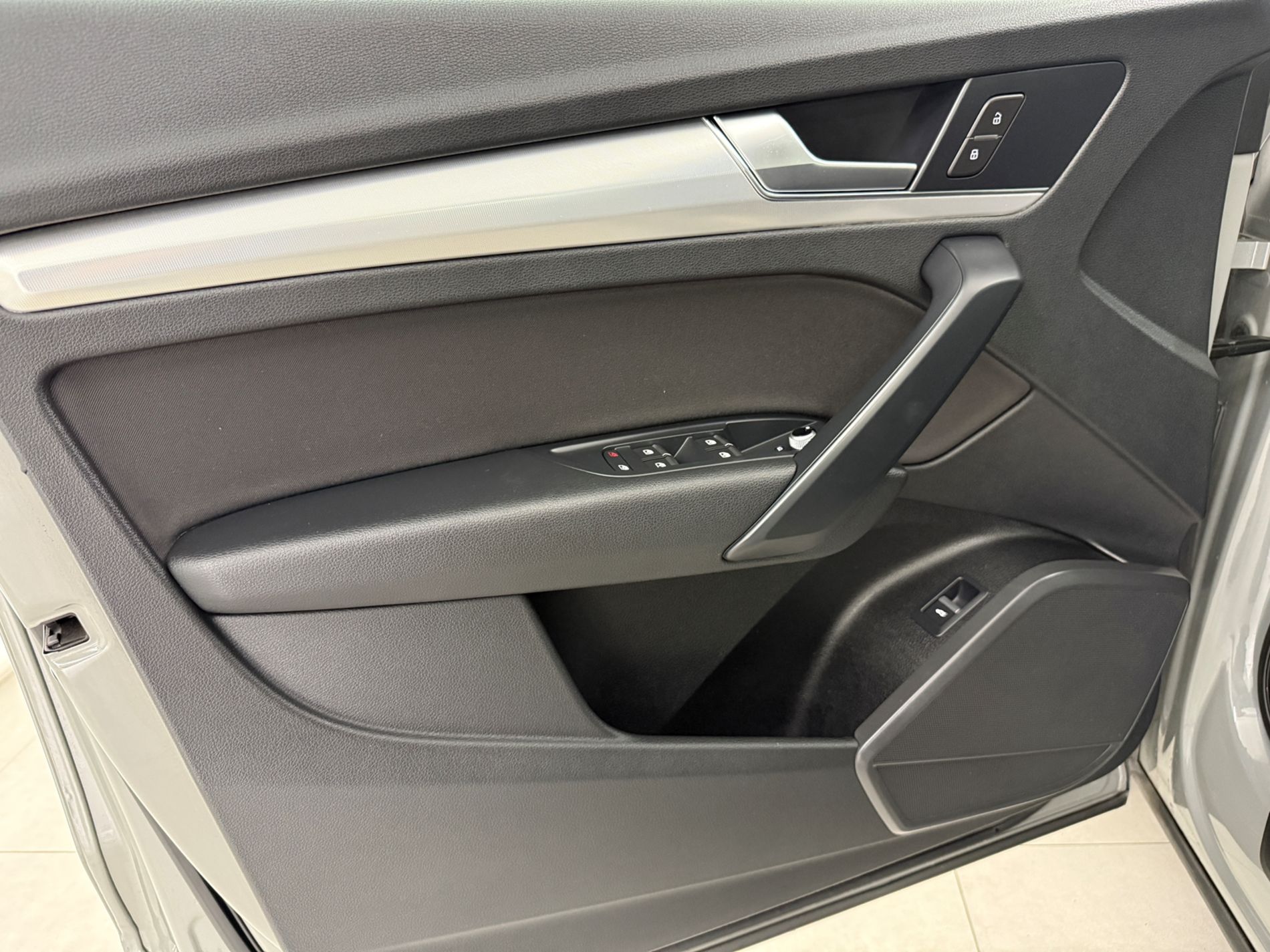 Q5 40 2.0 tdi Business Sport quattro 190cv s-tronic - Autosani