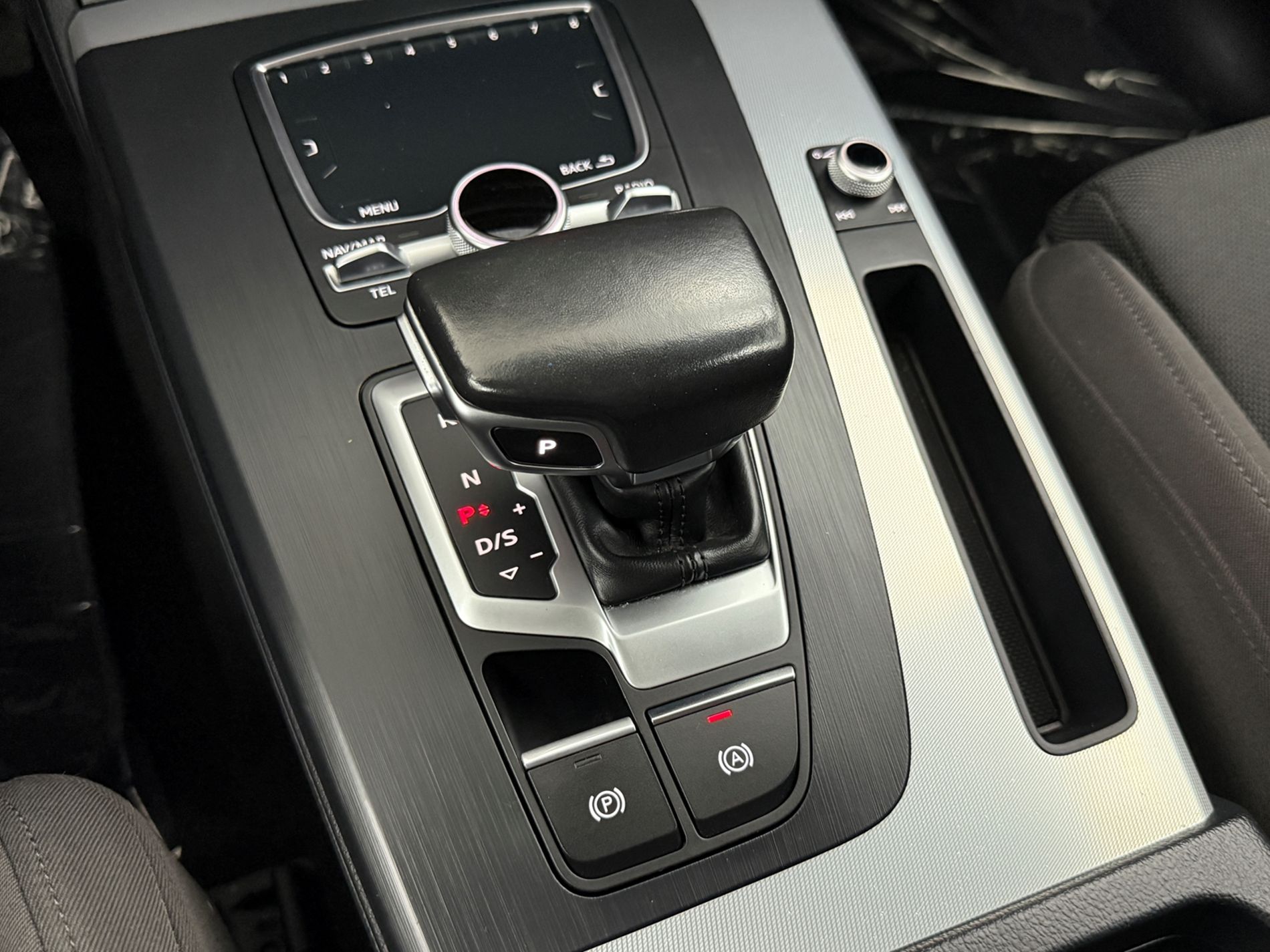 Q5 40 2.0 tdi Business Sport quattro 190cv s-tronic - Autosani