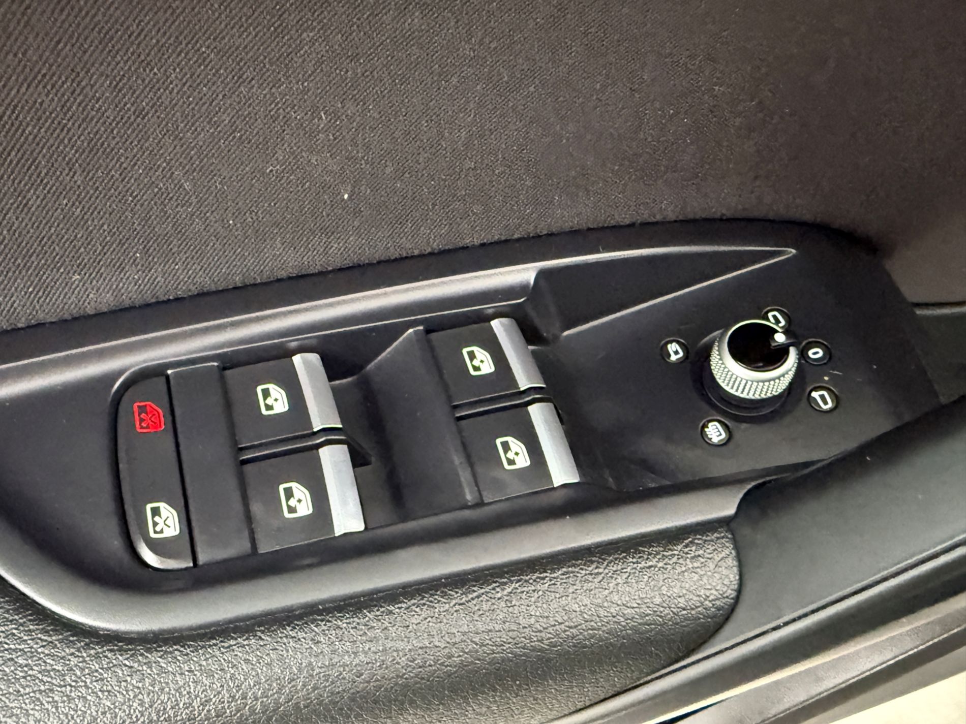 Q5 40 2.0 tdi Business Sport quattro 190cv s-tronic - Autosani