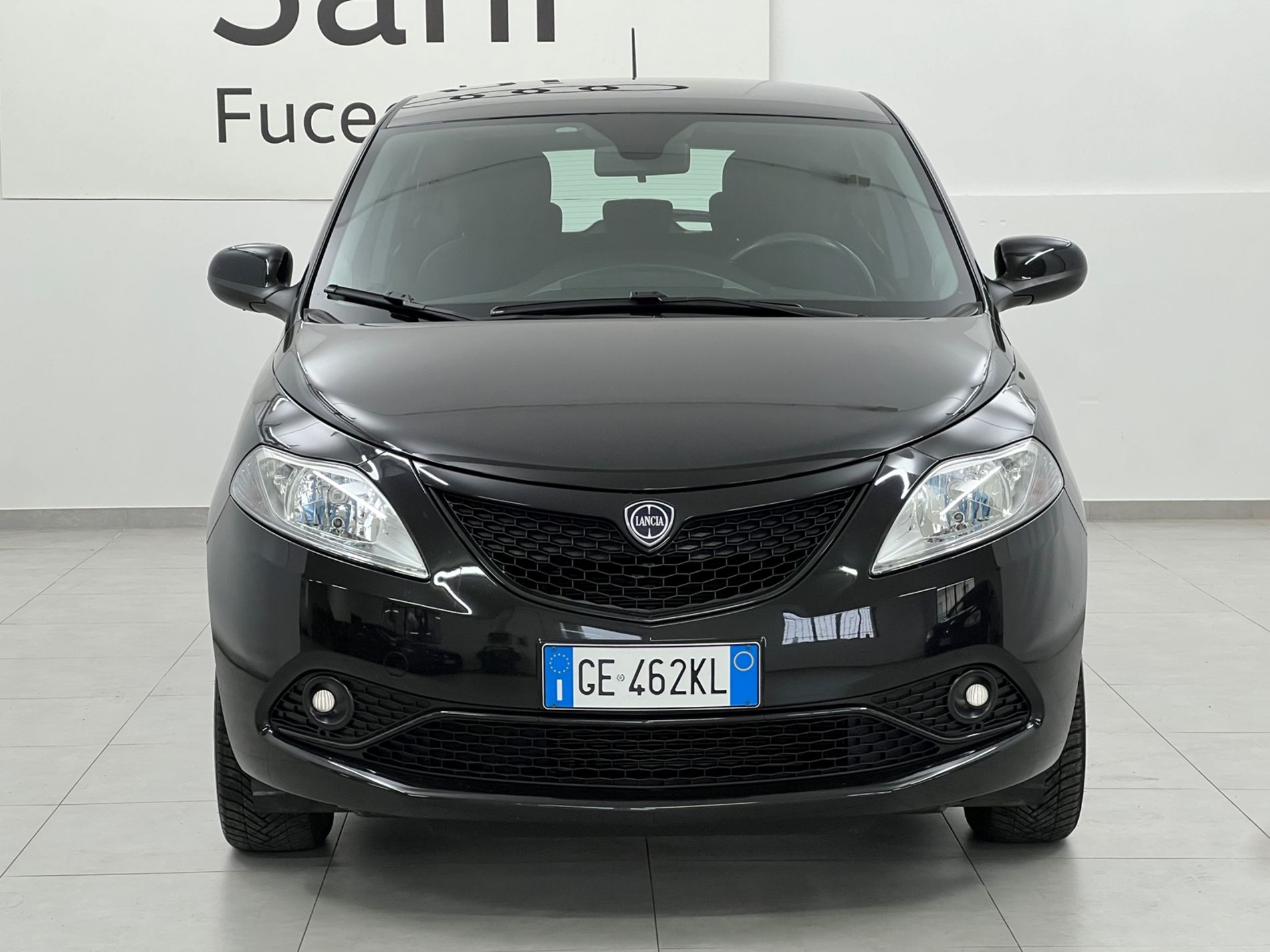 Ypsilon 1.0 firefly hybrid Gold s&s 70cv - Autosani