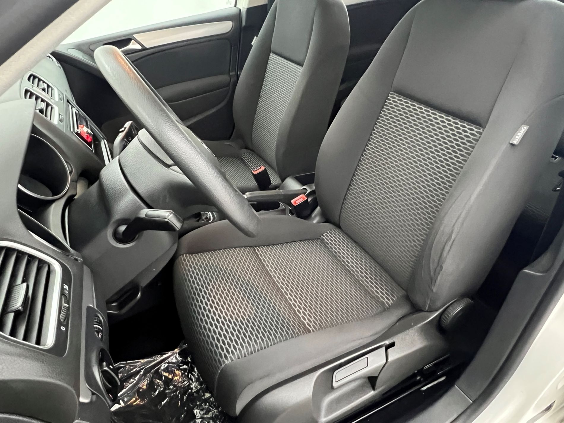 Golf 5p 1.4 United 80cv - Autosani