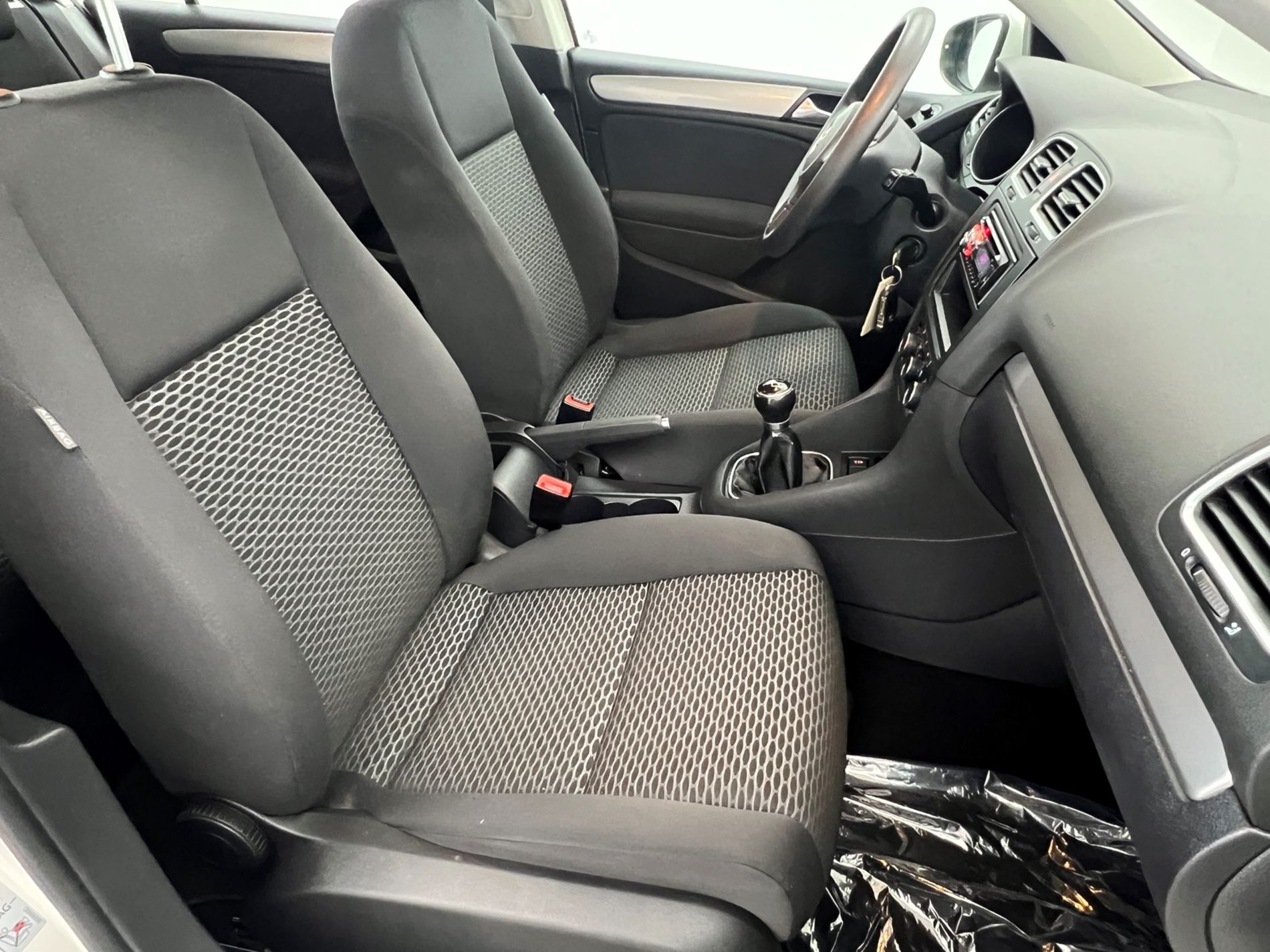 Golf 5p 1.4 United 80cv - Autosani