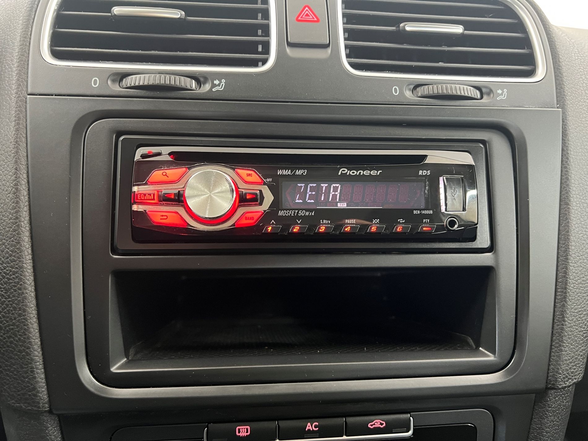 Golf 5p 1.4 United 80cv - Autosani