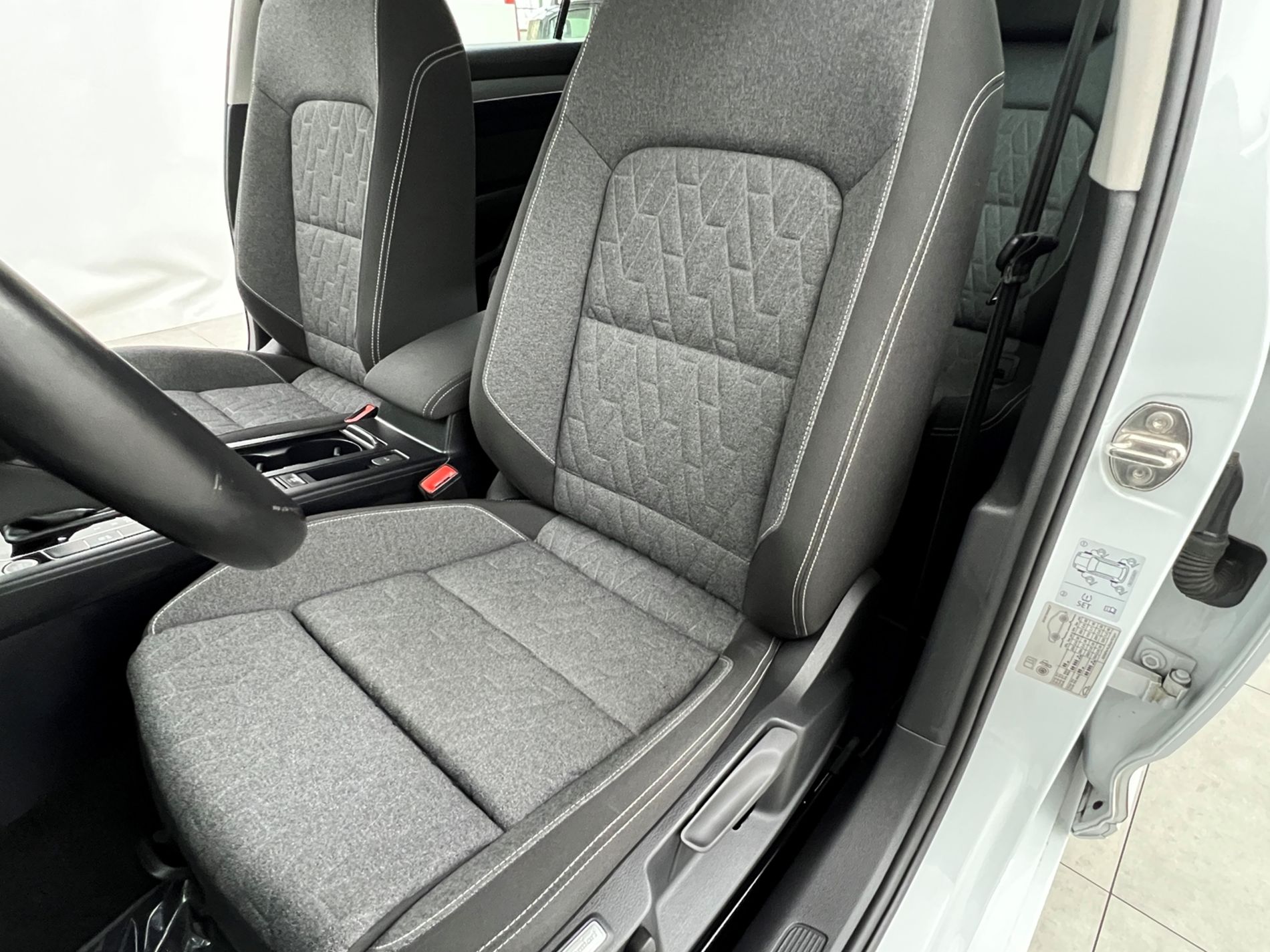 Passat Variant 2.0 tdi Business 150cv dsg - Autosani