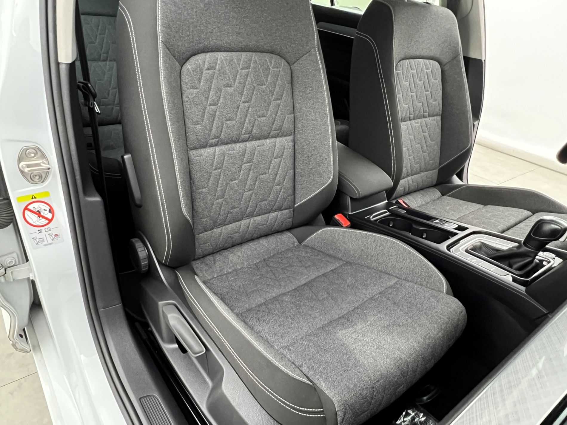 Passat Variant 2.0 tdi Business 150cv dsg - Autosani