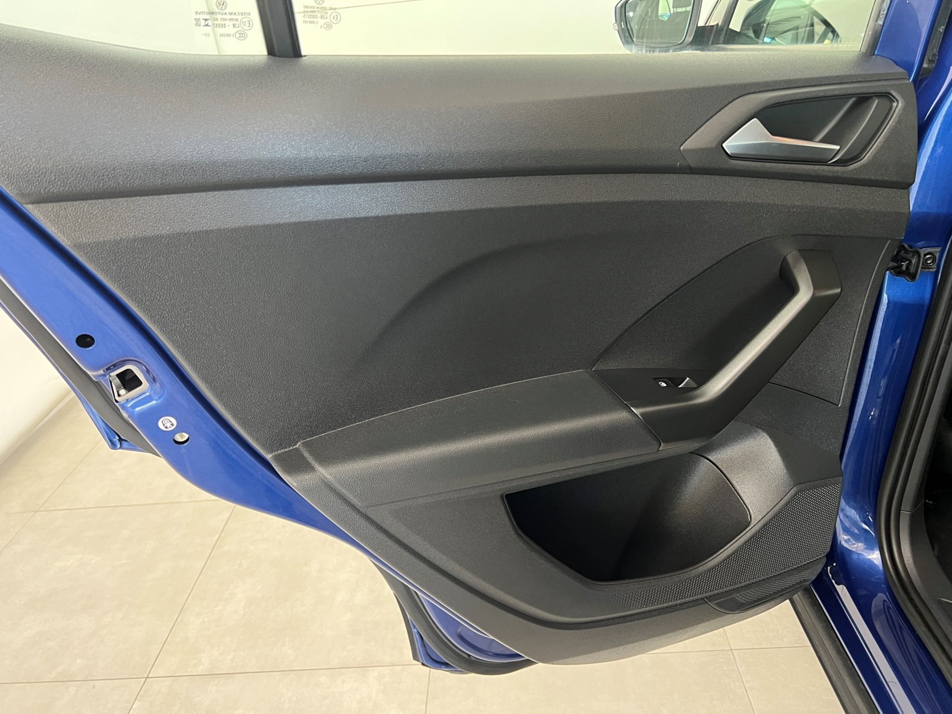 T-Cross 1.0 tsi Style 95cv dsg - Autosani