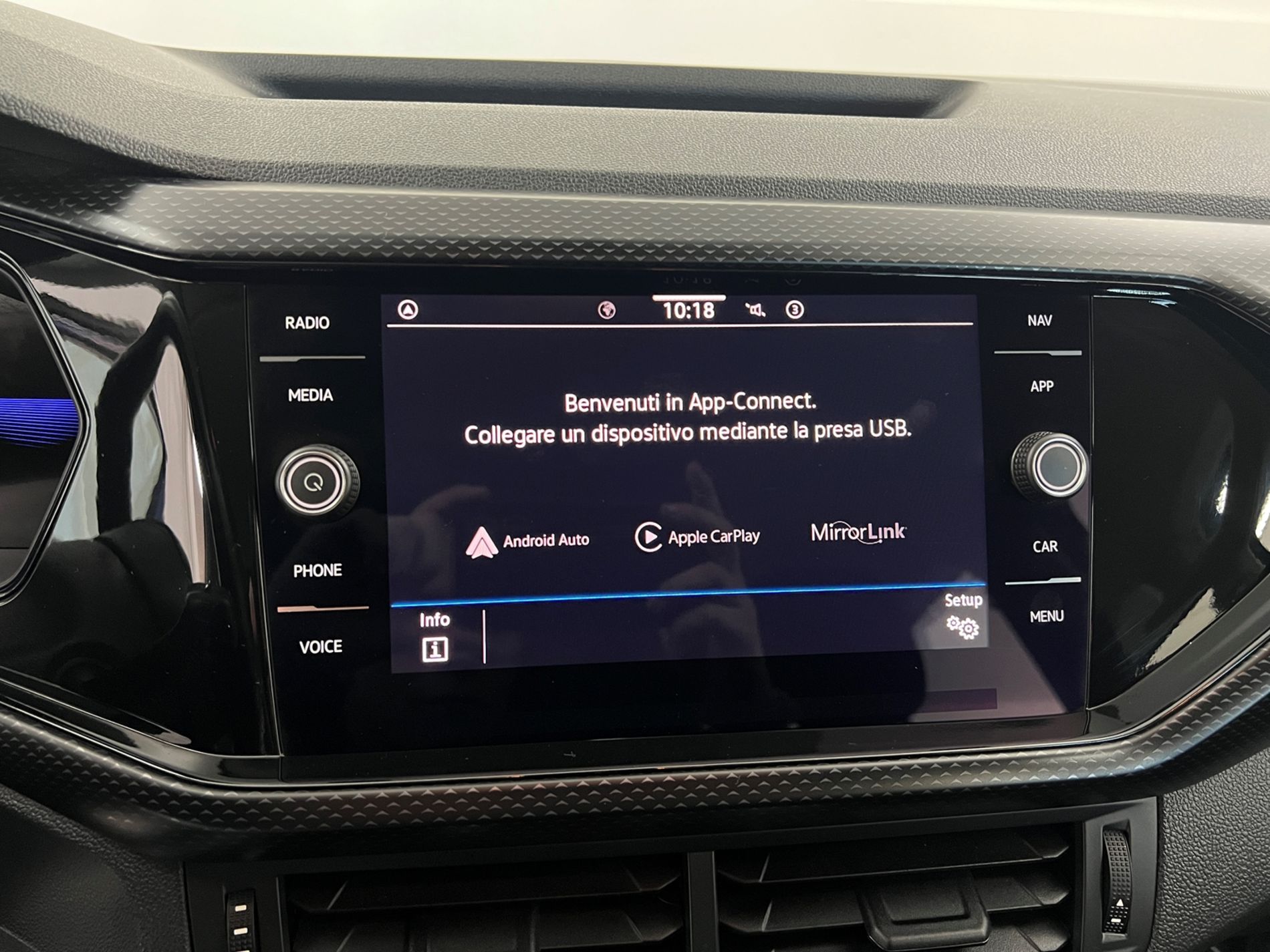 T-Cross 1.0 tsi Style 95cv dsg - Autosani