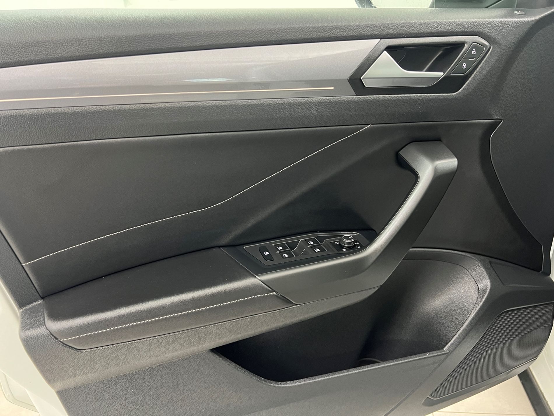 T-Roc 1.0 tsi Style 110cv - Autosani