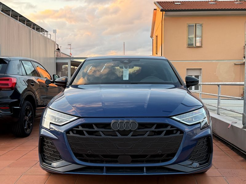 AUDI A3 Sportback 2.0 tdi S line edition 150cv s-tronic A3 Sportback 2.0 tdi S line edition 150cv s-tronic - Autosani