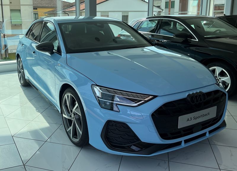 AUDI A3 Sportback 20 tdi S line edition 150cv s-tronic A3 Sportback 2.0 tdi S line edition 150cv s-tronic - Autosani